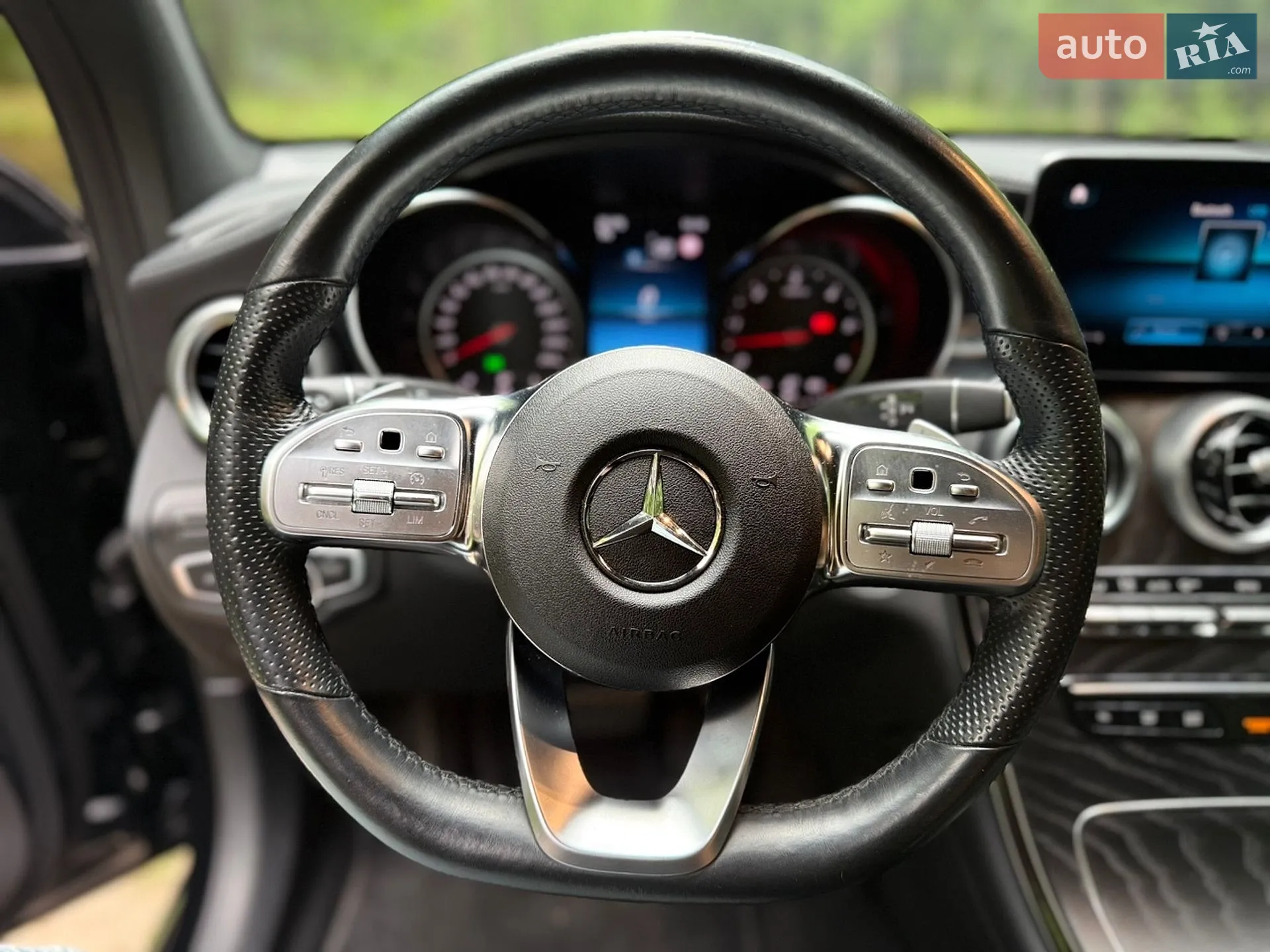 2022 Mercedes-Benz GLC - мініатюра 124