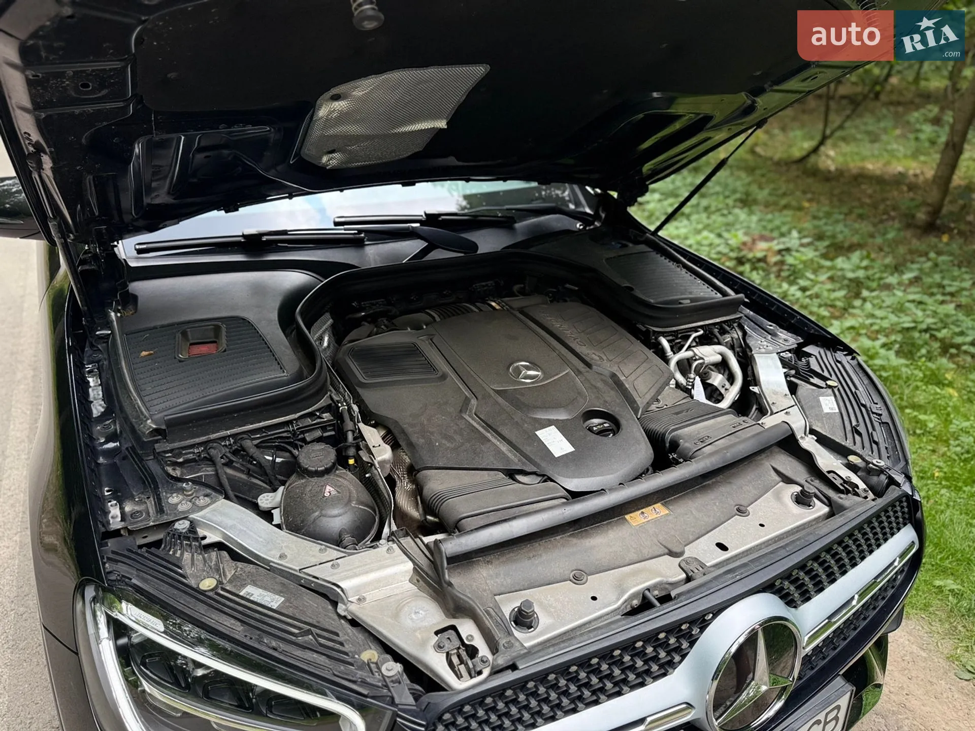 2022 Mercedes-Benz GLC - мініатюра 172