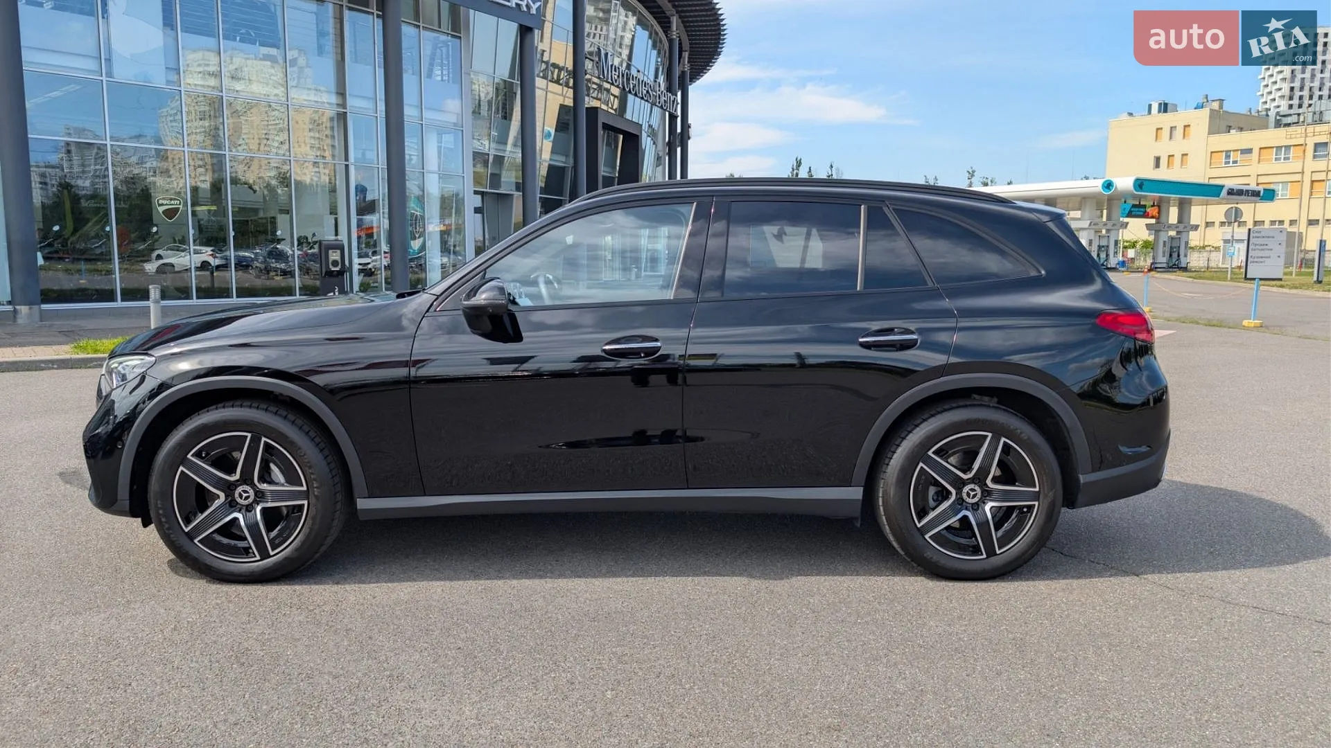 2024 Mercedes-Benz GLC - мініатюра 6