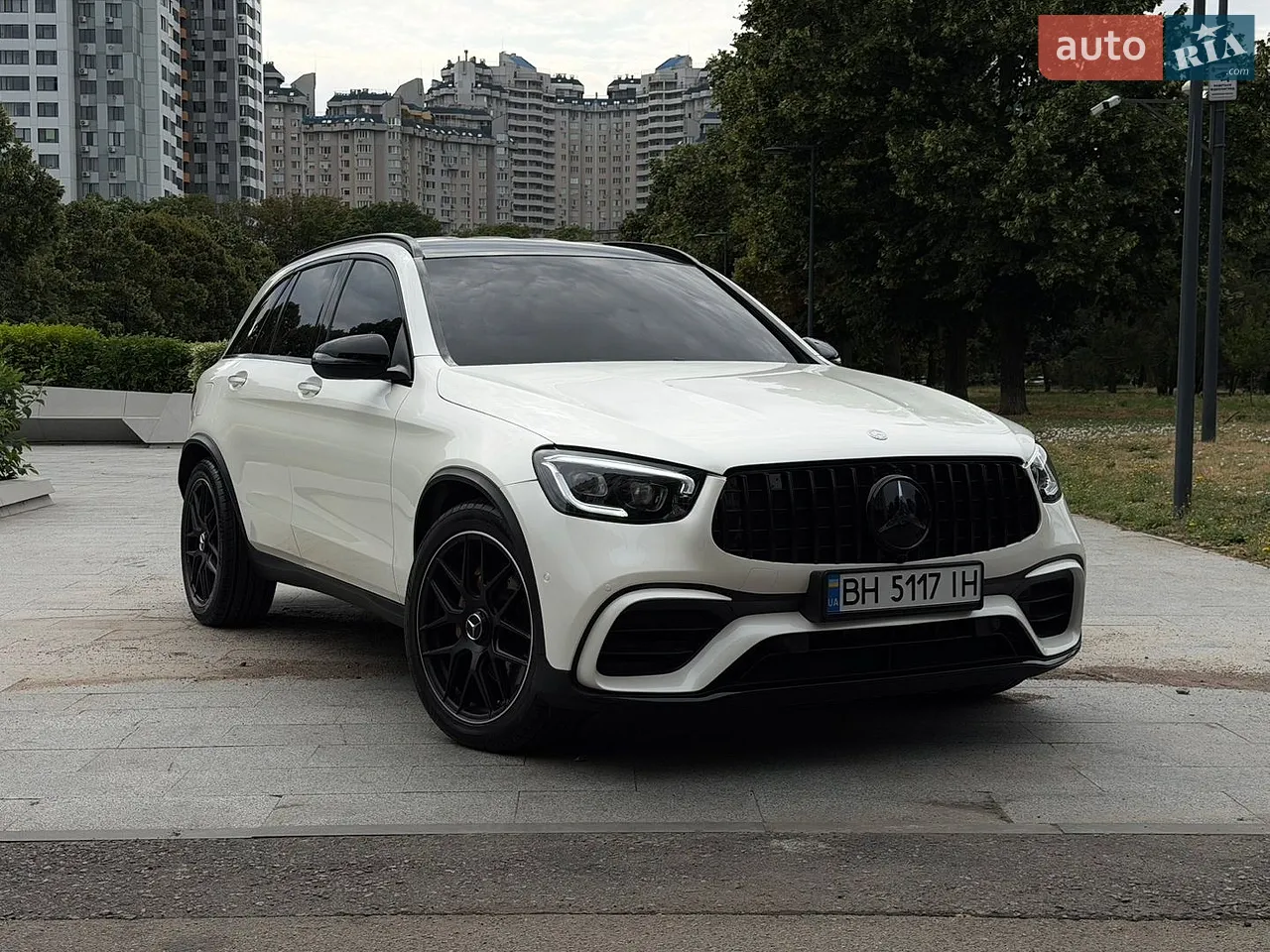 2017 Mercedes-Benz GLC - мініатюра 16