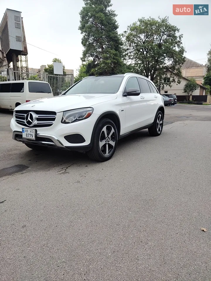 2018 Mercedes-Benz GLC - мініатюра 41
