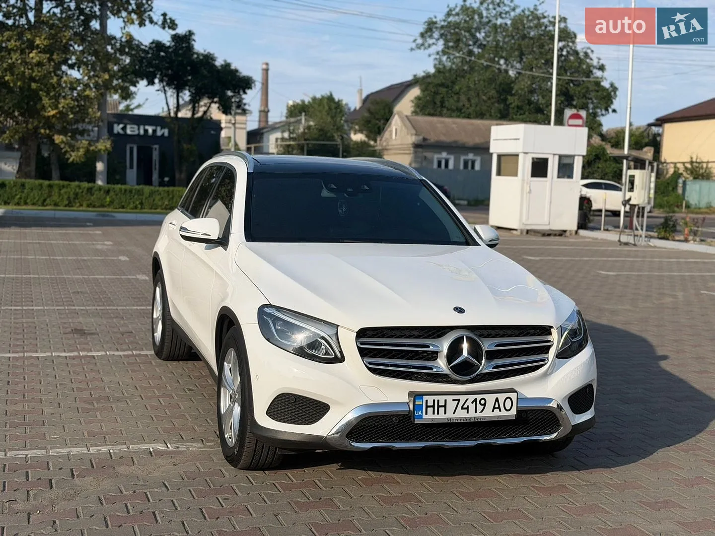 2016 Mercedes-Benz GLC - мініатюра 3