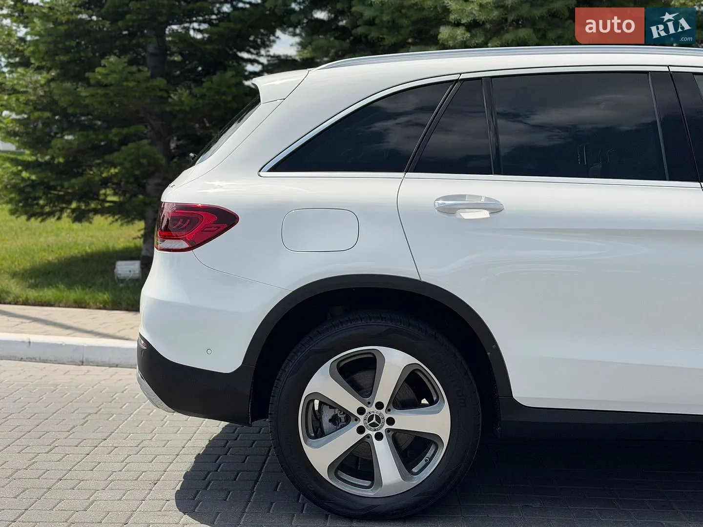 2022 Mercedes-Benz GLC - мініатюра 35