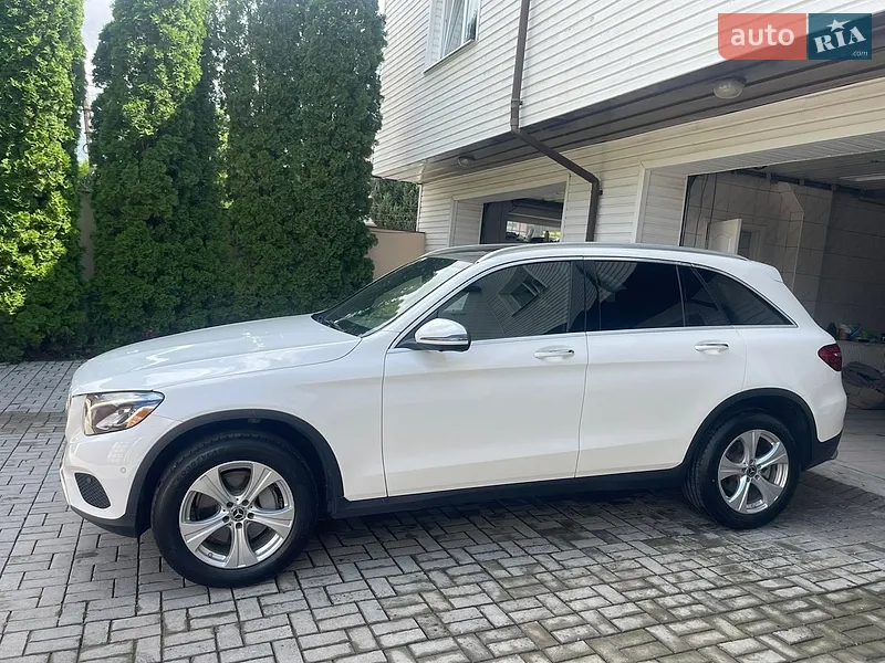 Mercedes-Benz GLC-Class 2018