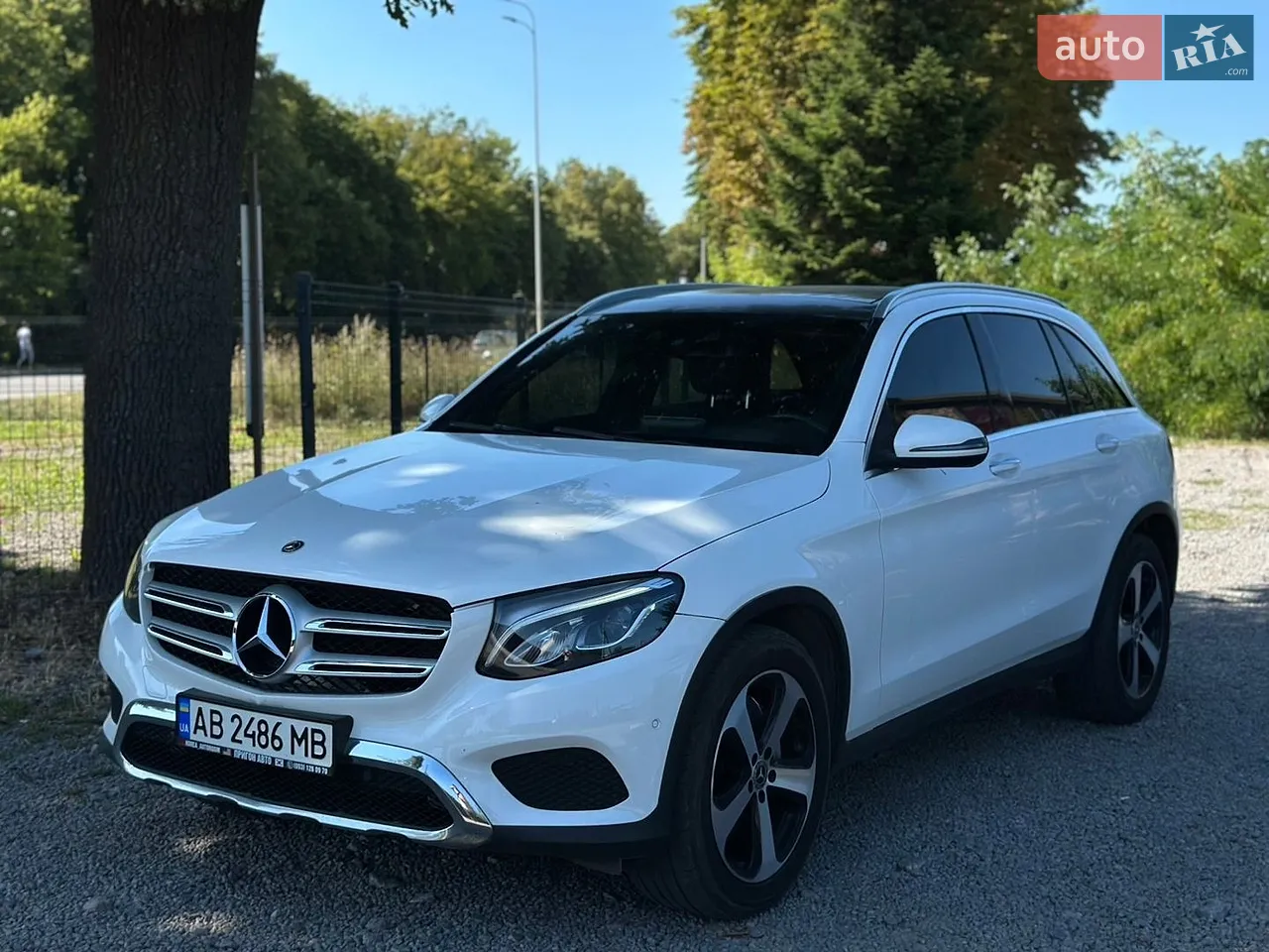 2017 Mercedes-Benz GLC - мініатюра 44