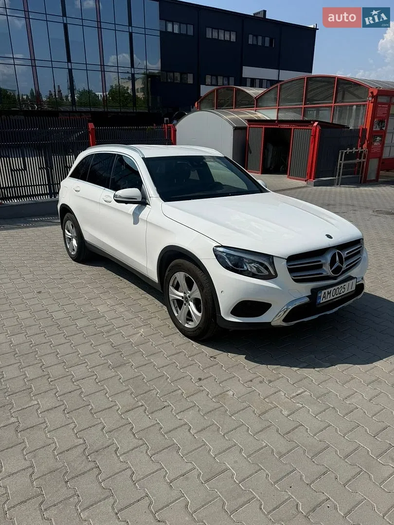 2019 Mercedes-Benz GLC - мініатюра 2
