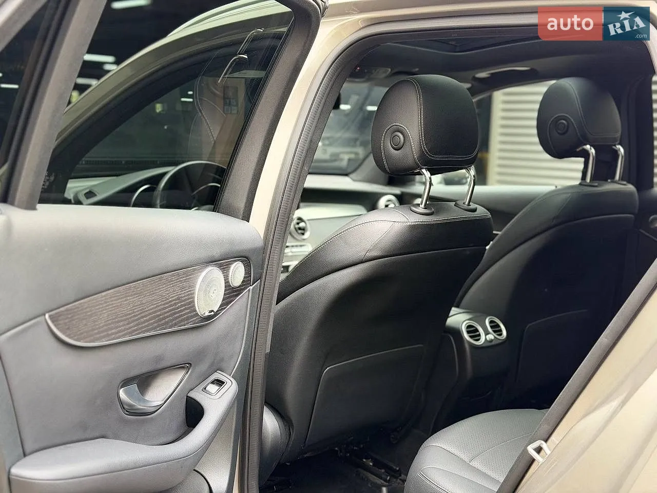 2019 Mercedes-Benz GLC - мініатюра 14