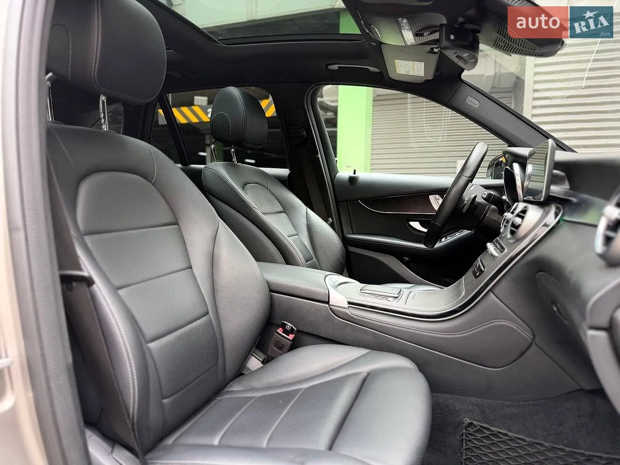 2019 Mercedes-Benz GLC - мініатюра 19