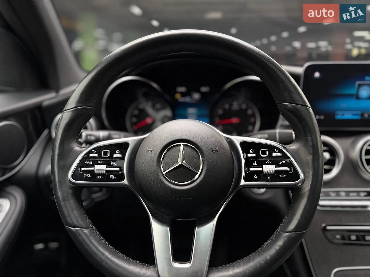 2019 Mercedes-Benz GLC - мініатюра 23