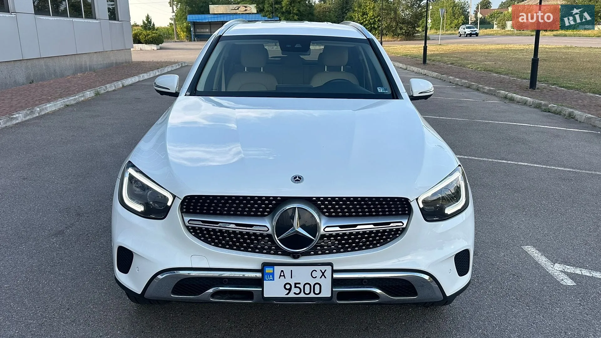 2022 Mercedes-Benz GLC - мініатюра 3