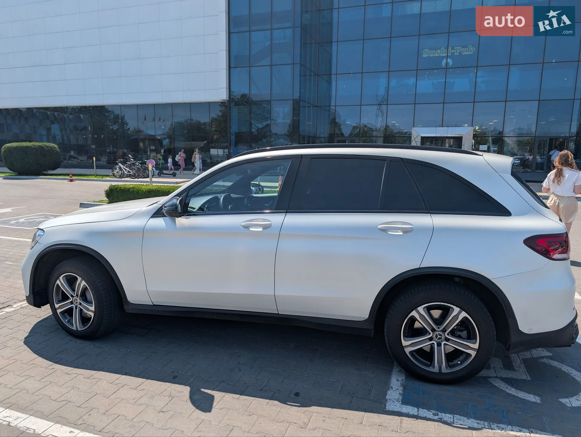2017 Mercedes-Benz GLC - мініатюра 6