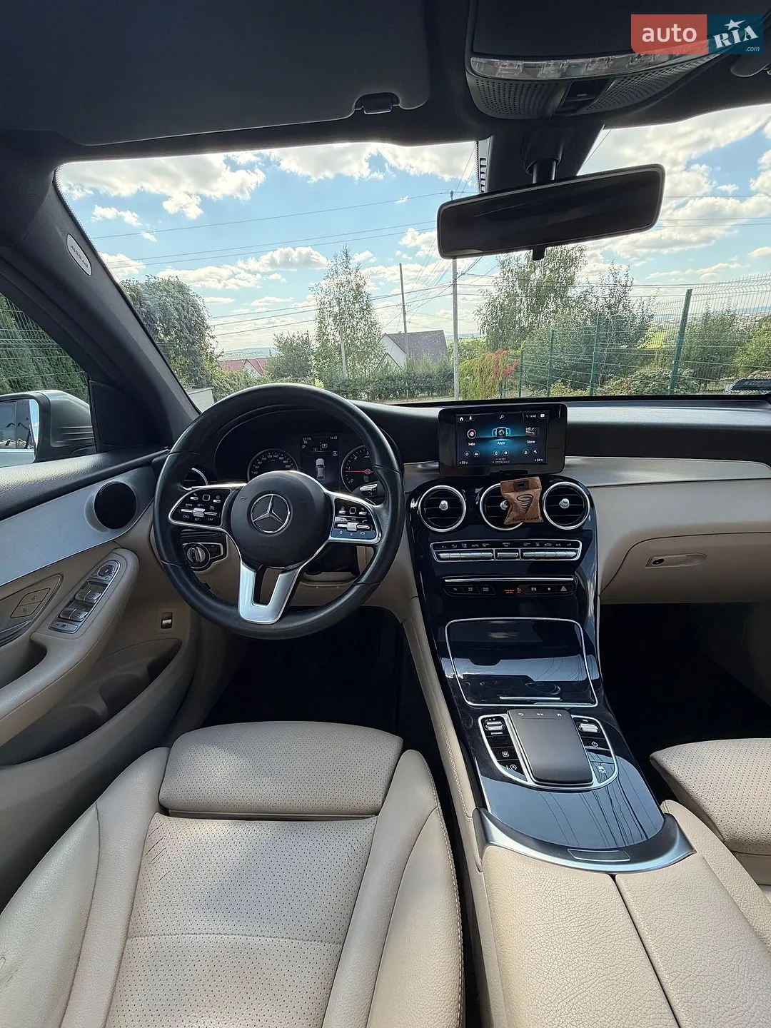 2019 Mercedes-Benz GLC - мініатюра 10