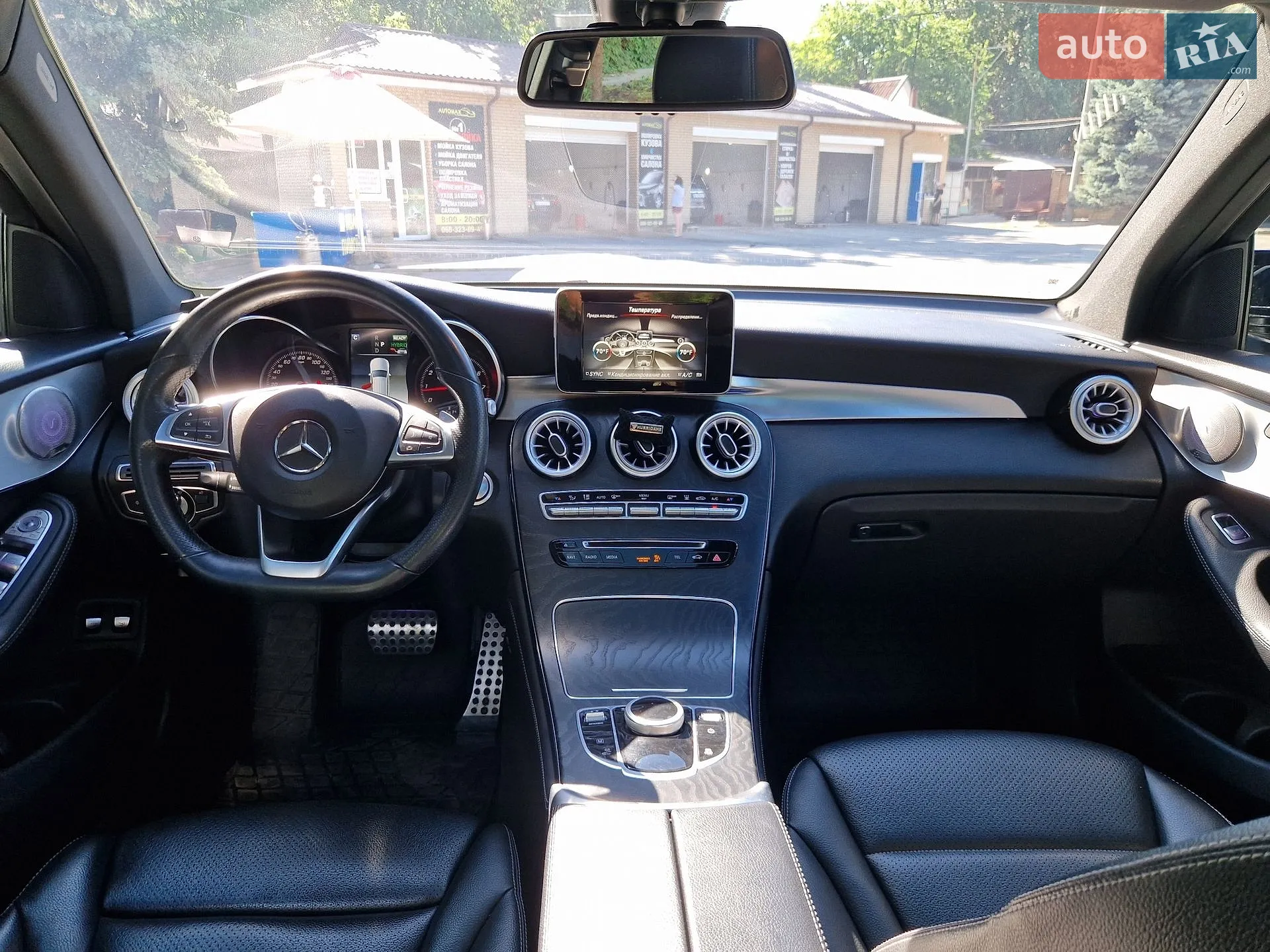 2018 Mercedes-Benz GLC - мініатюра 28