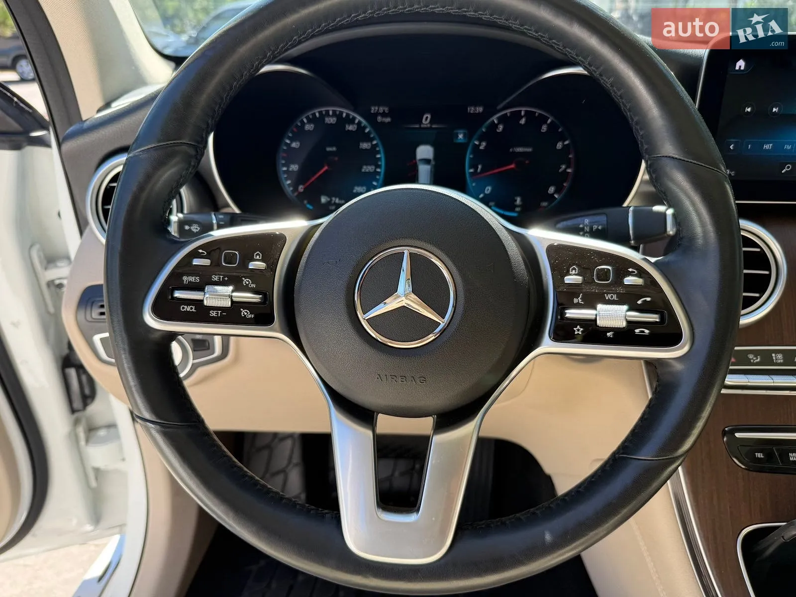 2020 Mercedes-Benz GLC - мініатюра 27