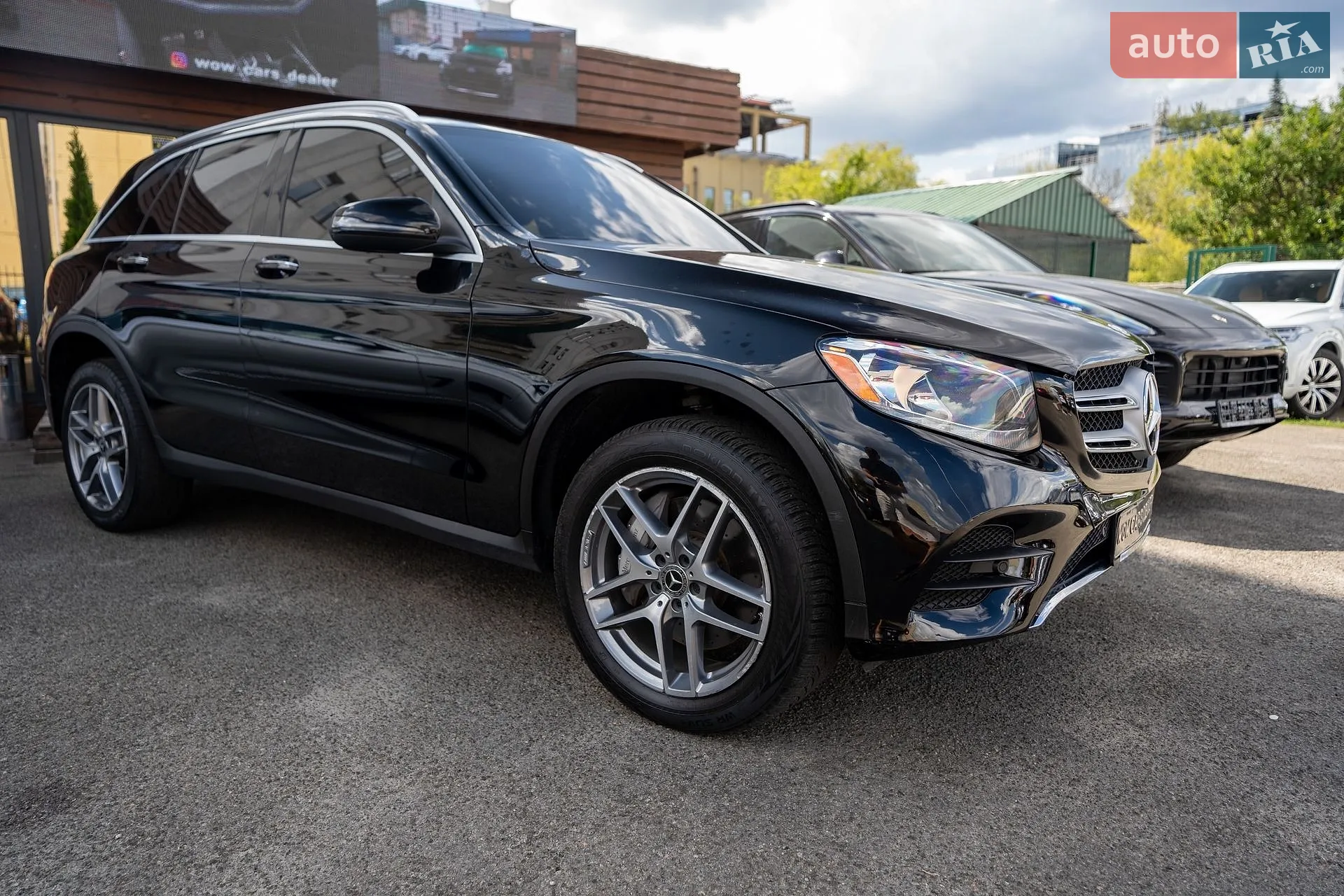 2017 Mercedes-Benz GLC - мініатюра 4