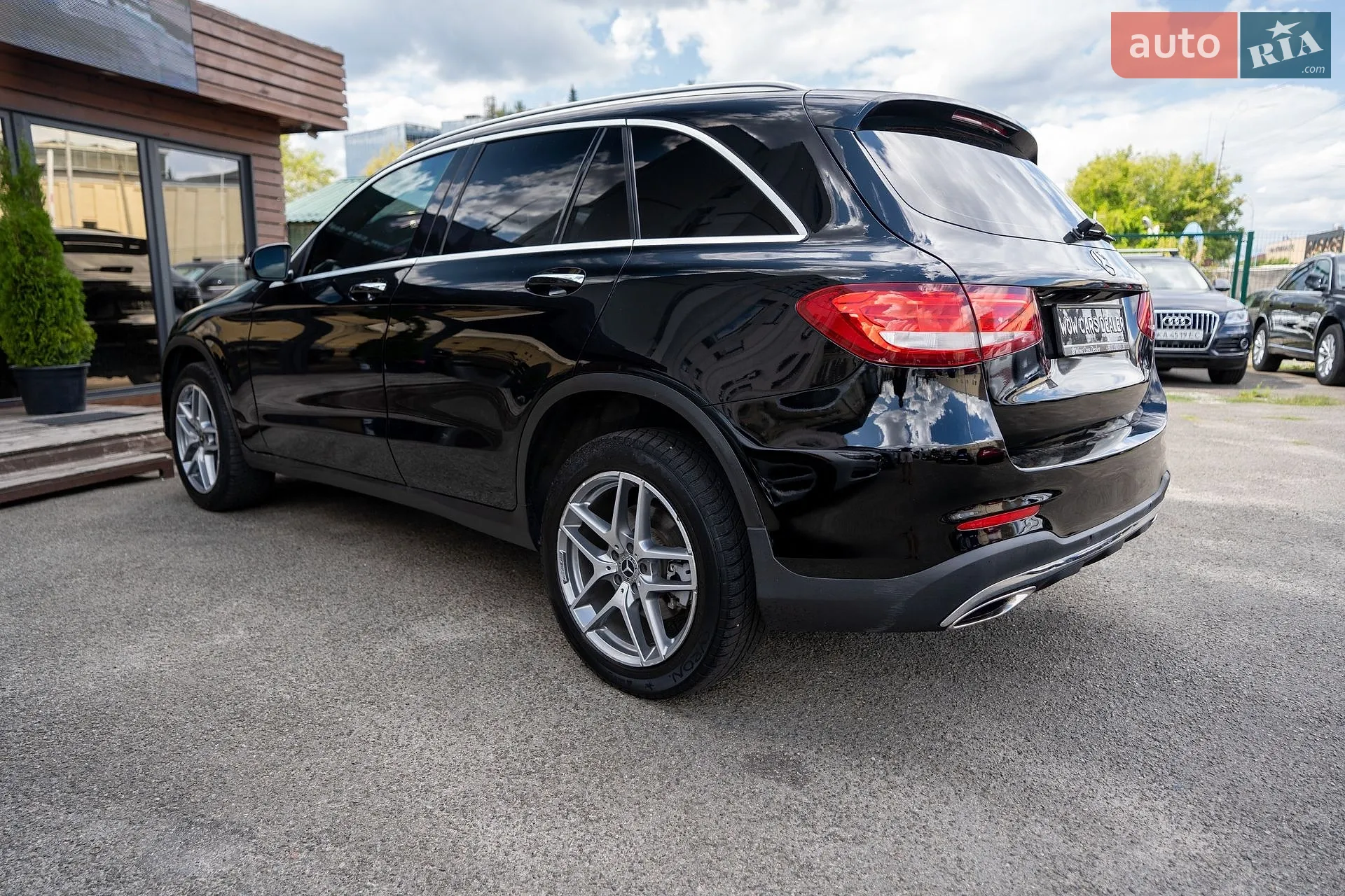 2017 Mercedes-Benz GLC - мініатюра 12
