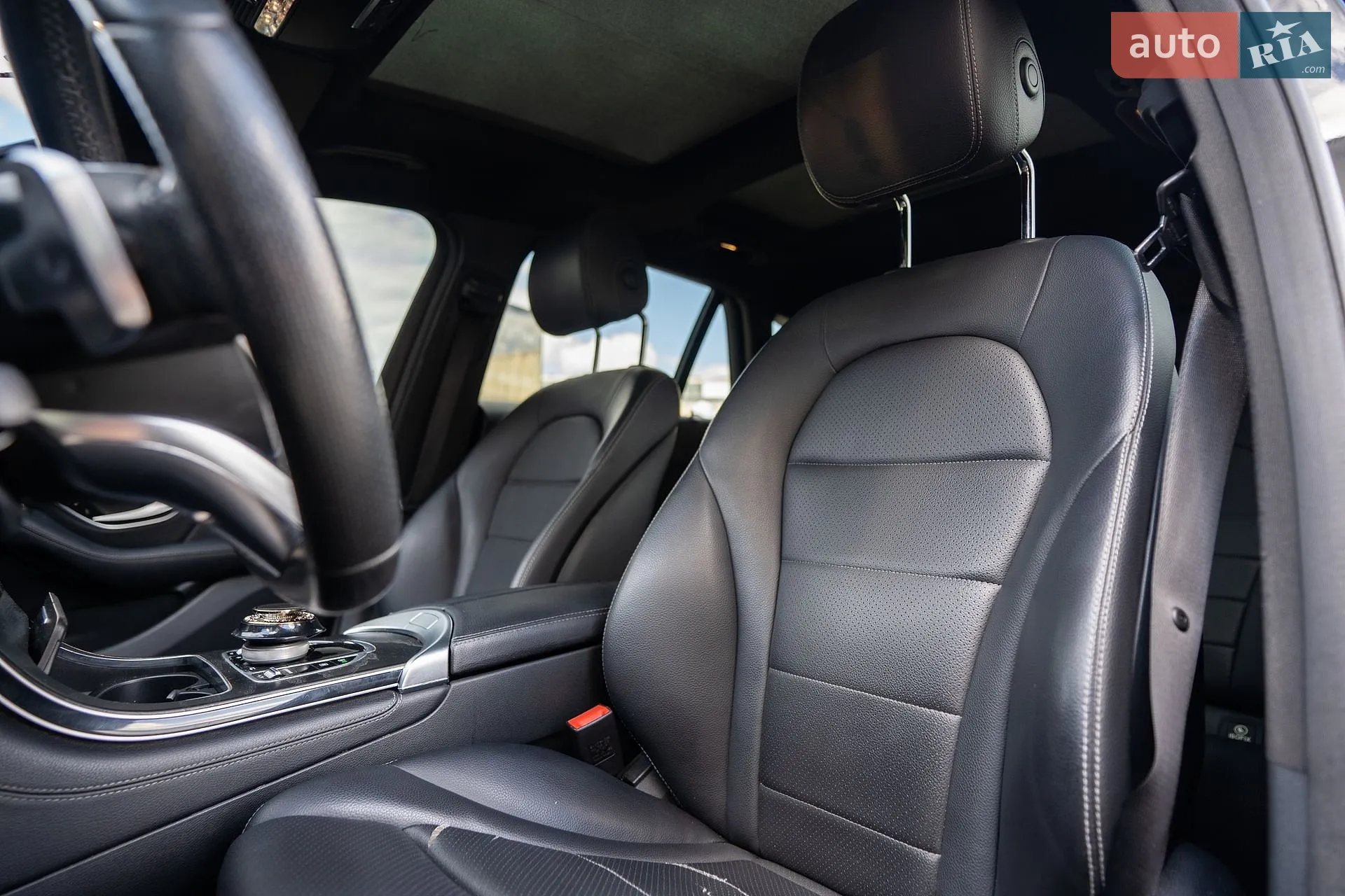 2017 Mercedes-Benz GLC - мініатюра 17