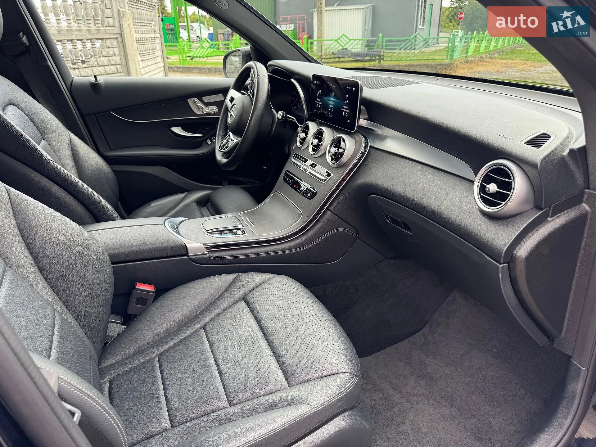 2021 Mercedes-Benz GLC - мініатюра 45