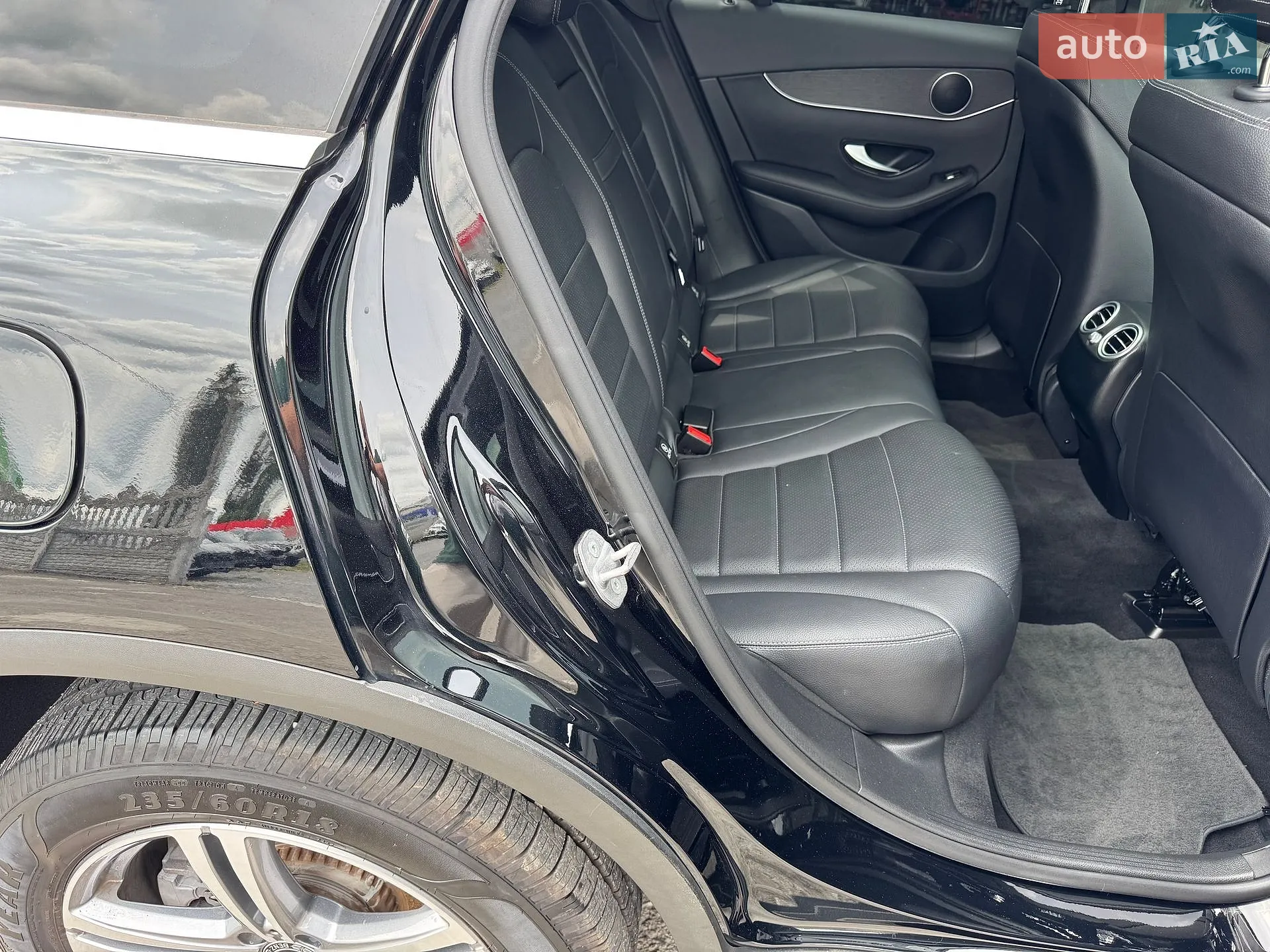 2021 Mercedes-Benz GLC - мініатюра 91