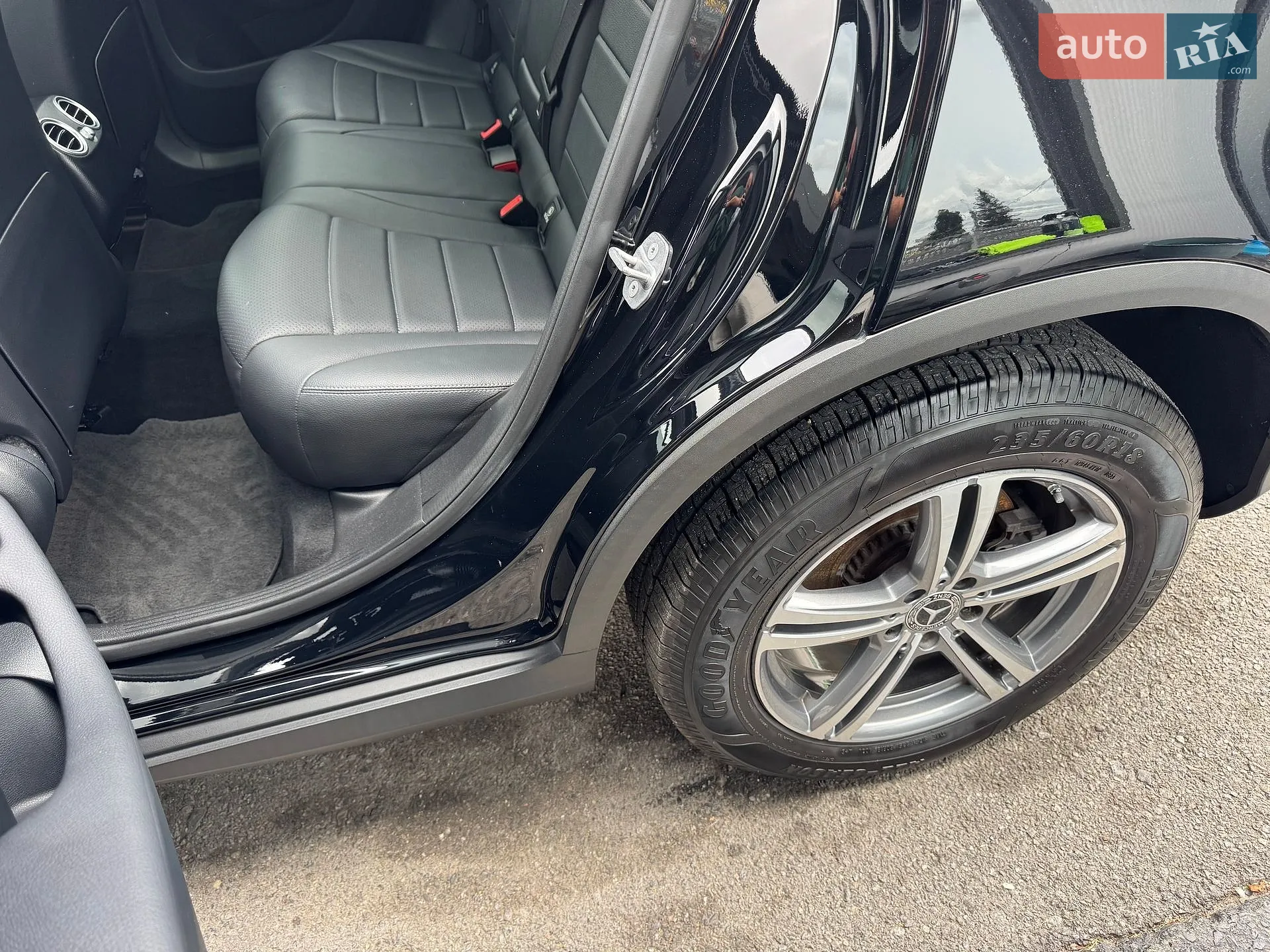 2021 Mercedes-Benz GLC - мініатюра 107