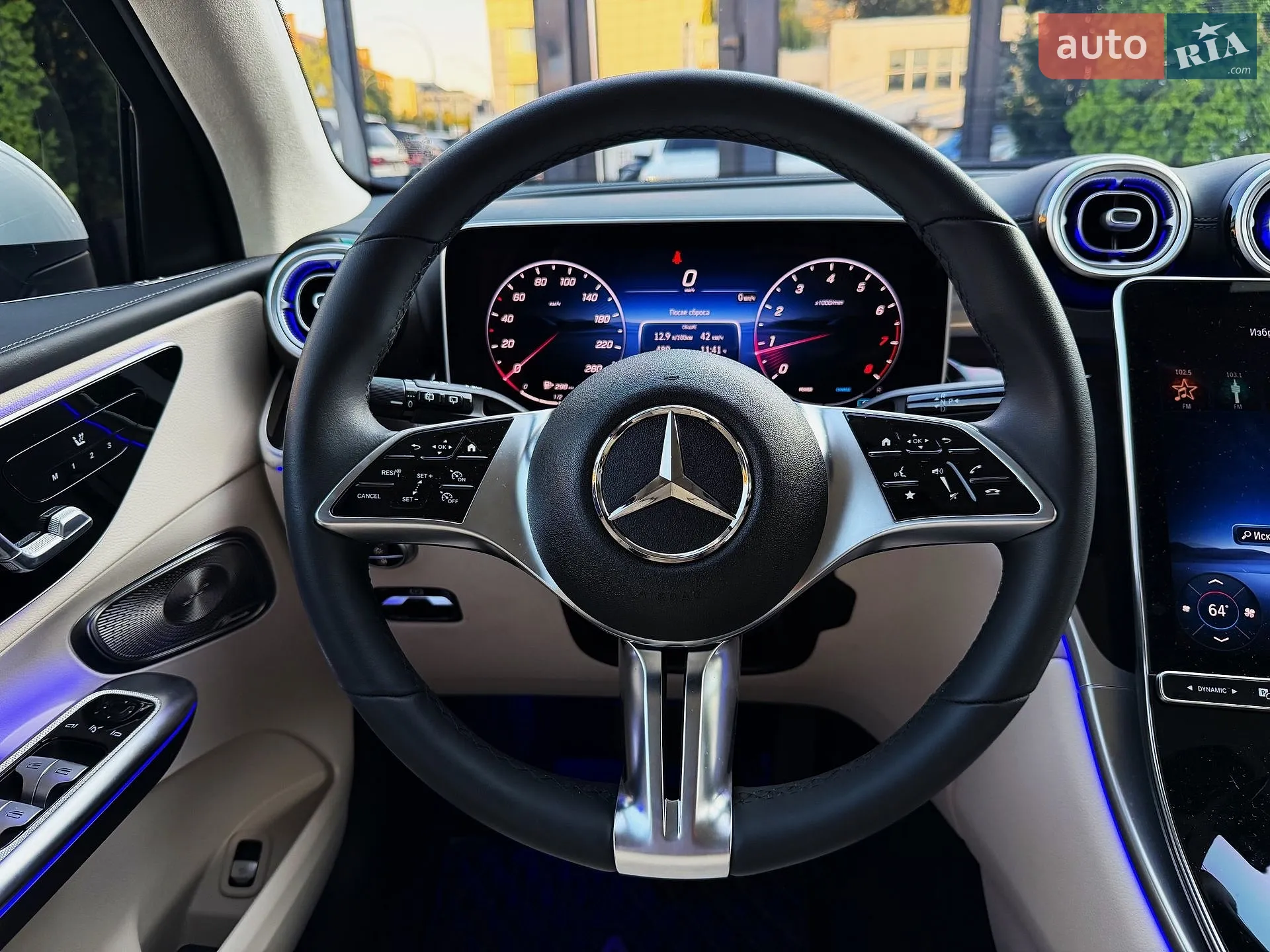 2024 Mercedes-Benz GLC - мініатюра 41