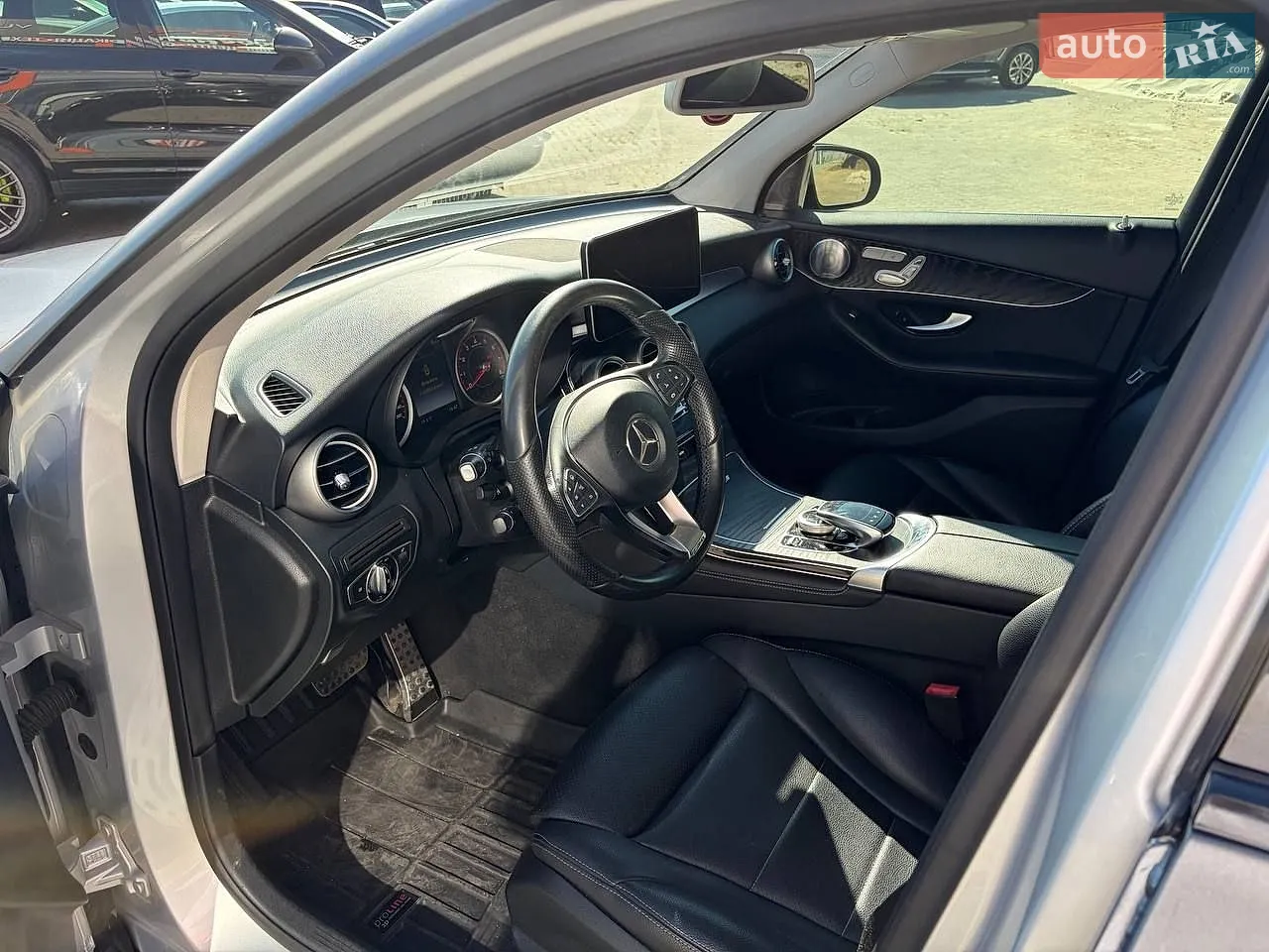 2015 Mercedes-Benz GLC - мініатюра 10