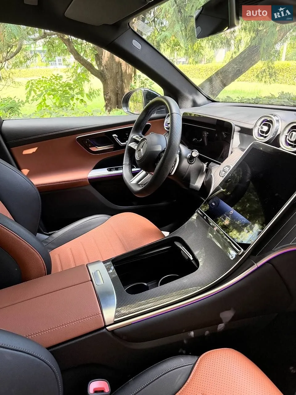 2025 Mercedes-Benz GLC - мініатюра 42