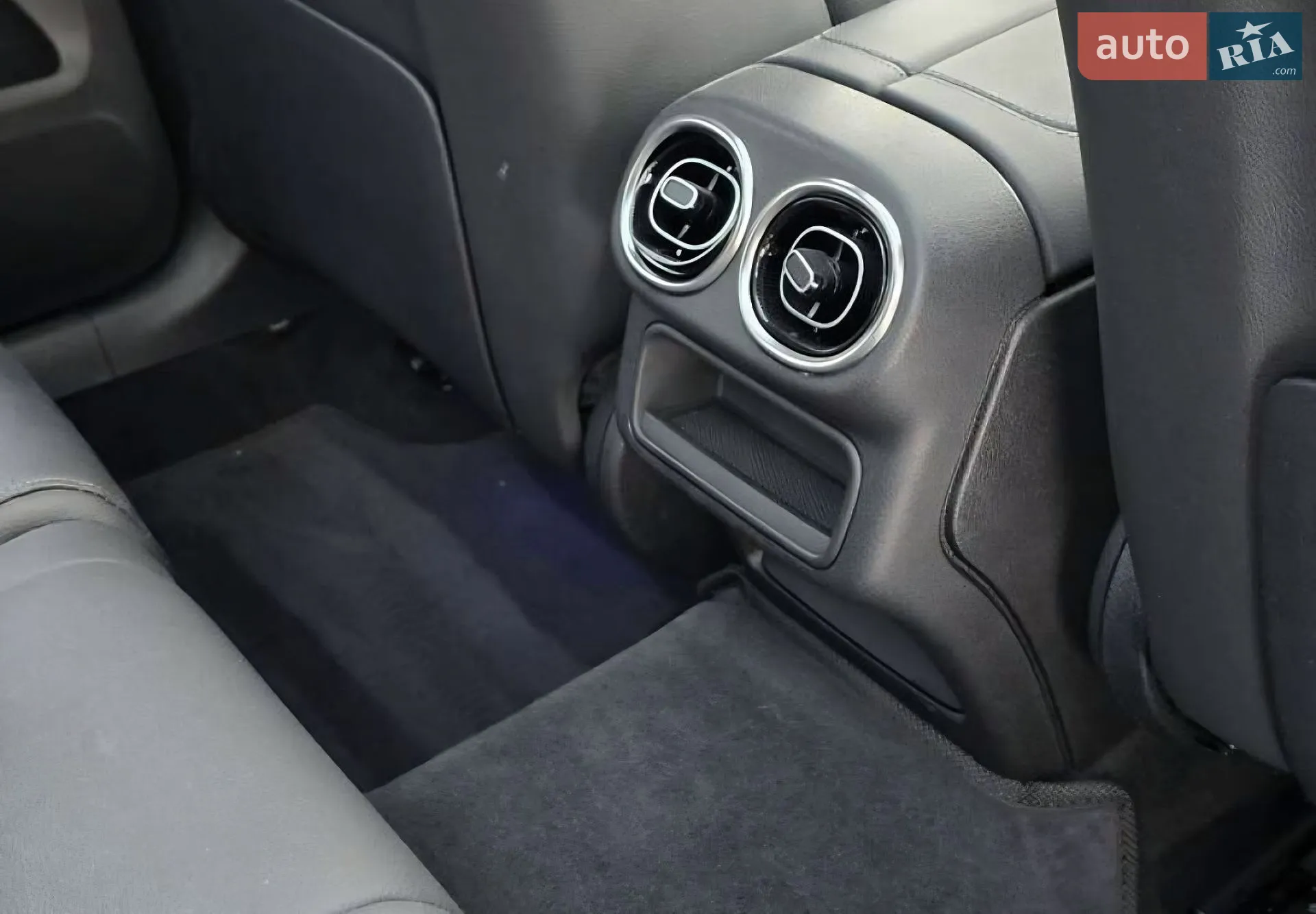 2023 Mercedes-Benz GLC - мініатюра 53