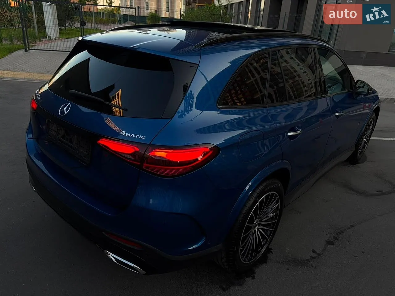 2025 Mercedes-Benz GLC - мініатюра 76