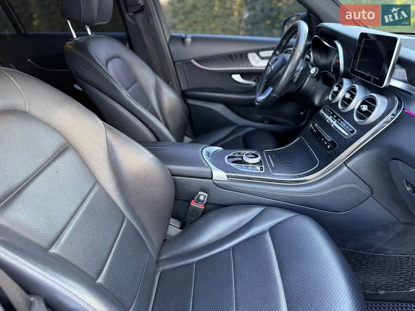 2018 Mercedes-Benz GLC - мініатюра 11