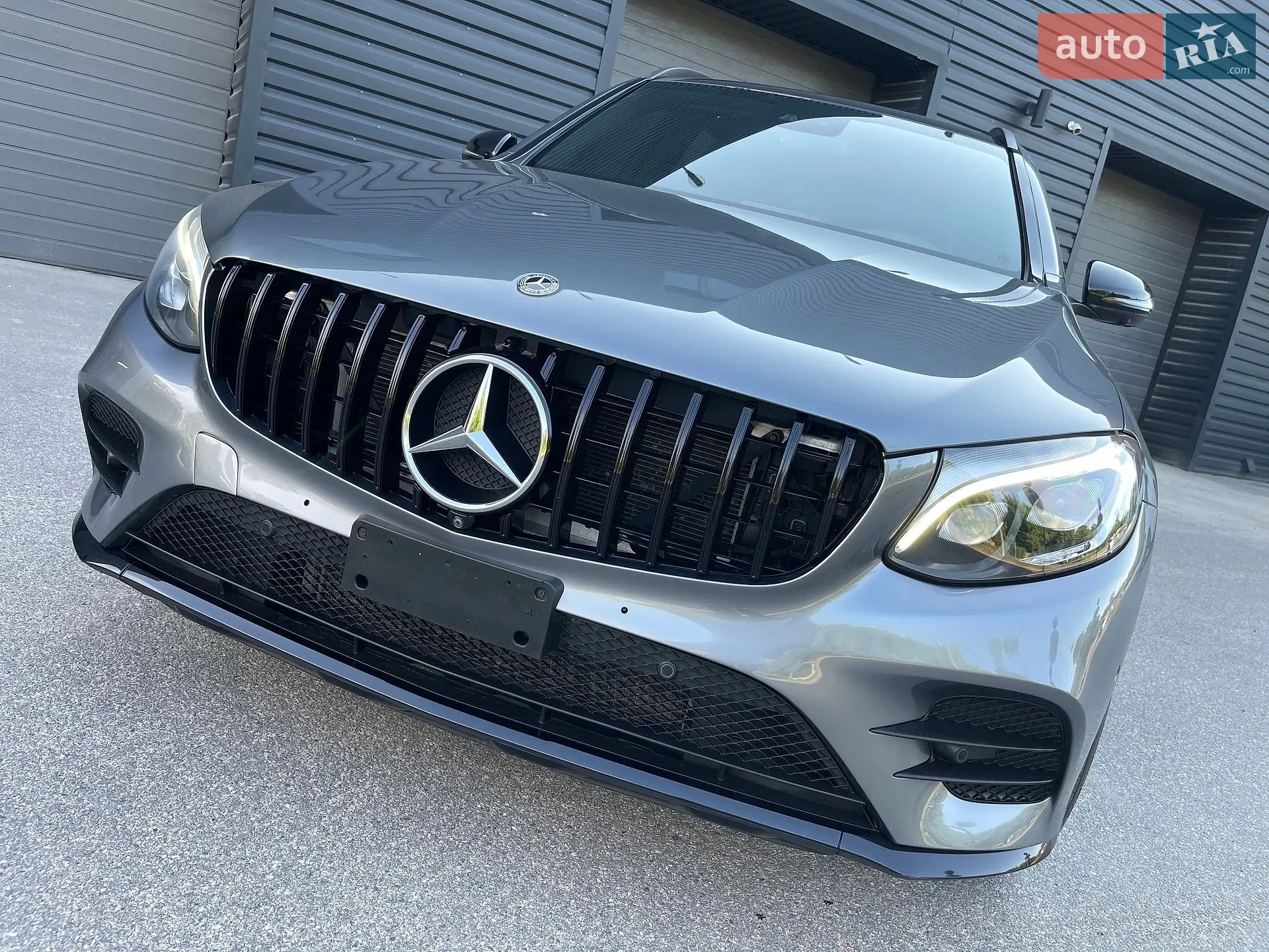 2017 Mercedes-Benz GLC - мініатюра 2