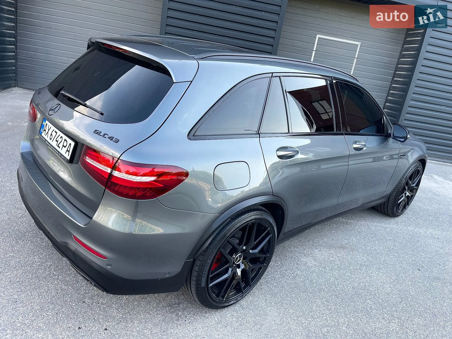 2017 Mercedes-Benz GLC - мініатюра 26