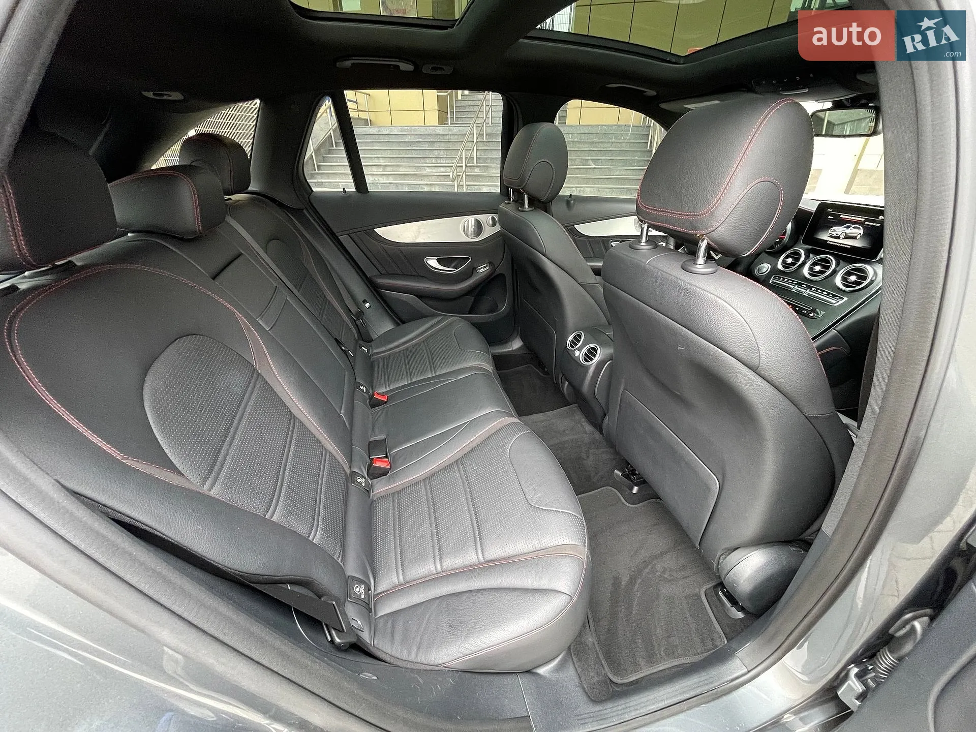 2017 Mercedes-Benz GLC - мініатюра 47