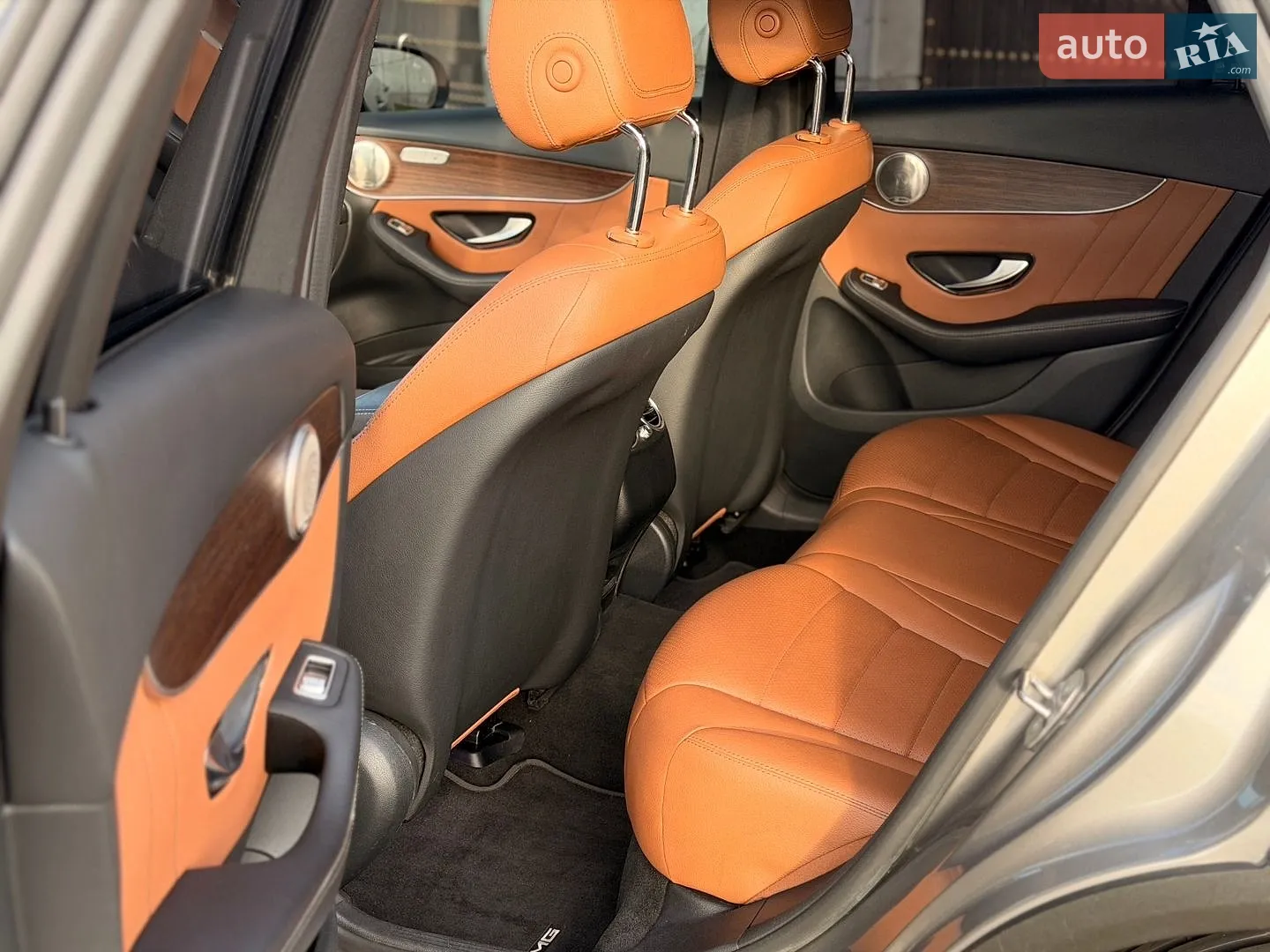2019 Mercedes-Benz GLC - мініатюра 11