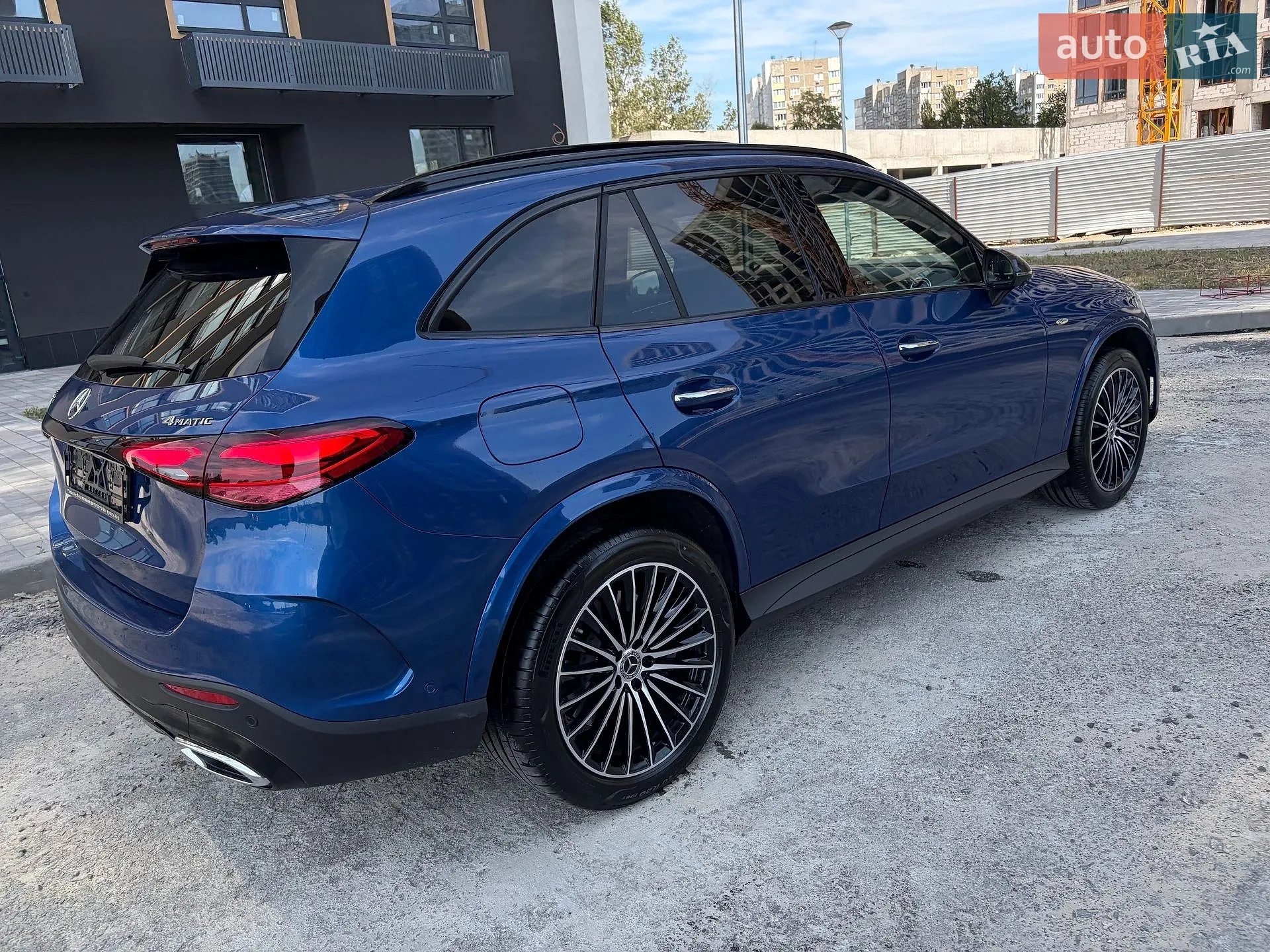 2025 Mercedes-Benz GLC - мініатюра 27