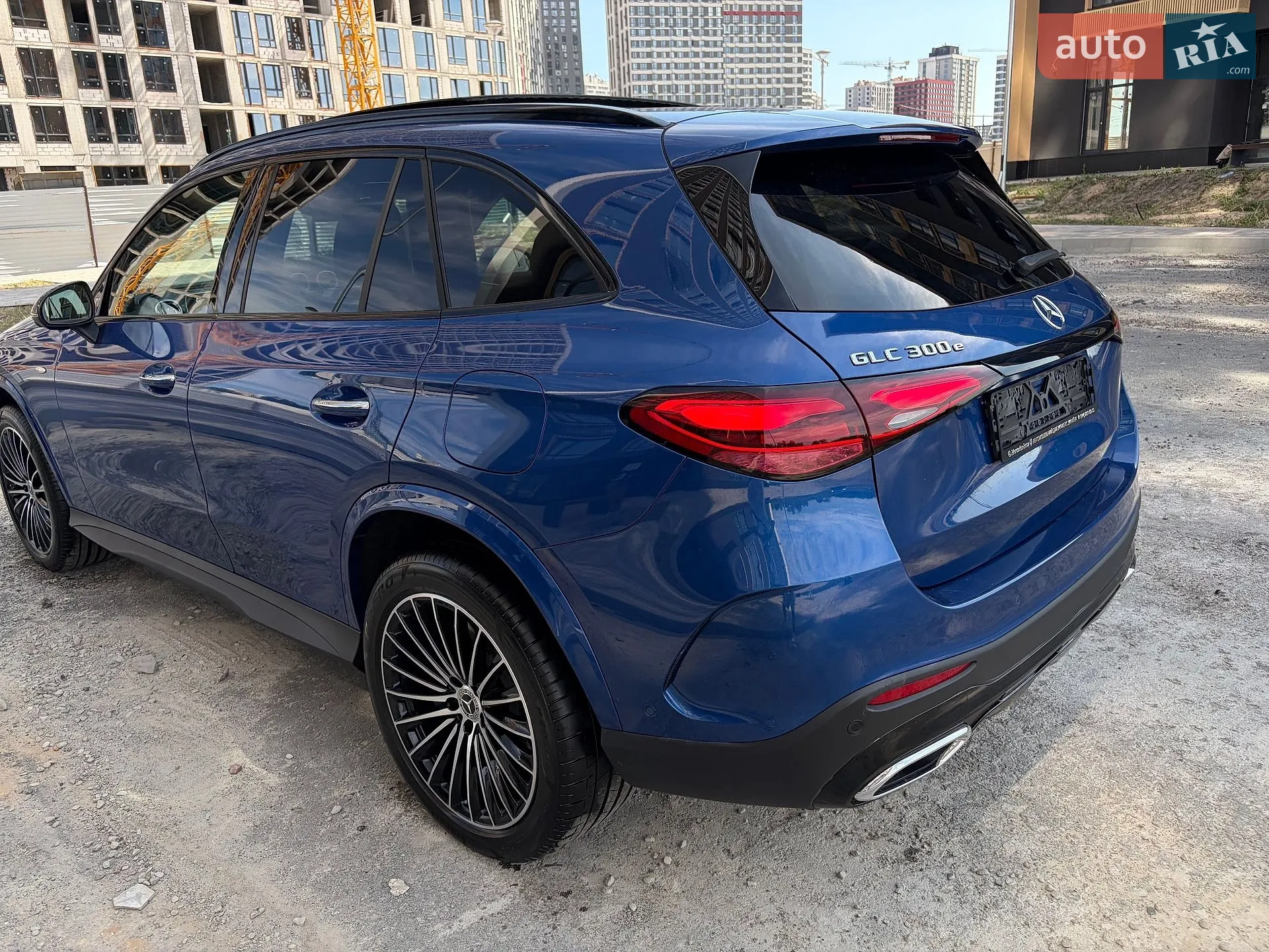 2025 Mercedes-Benz GLC - мініатюра 39