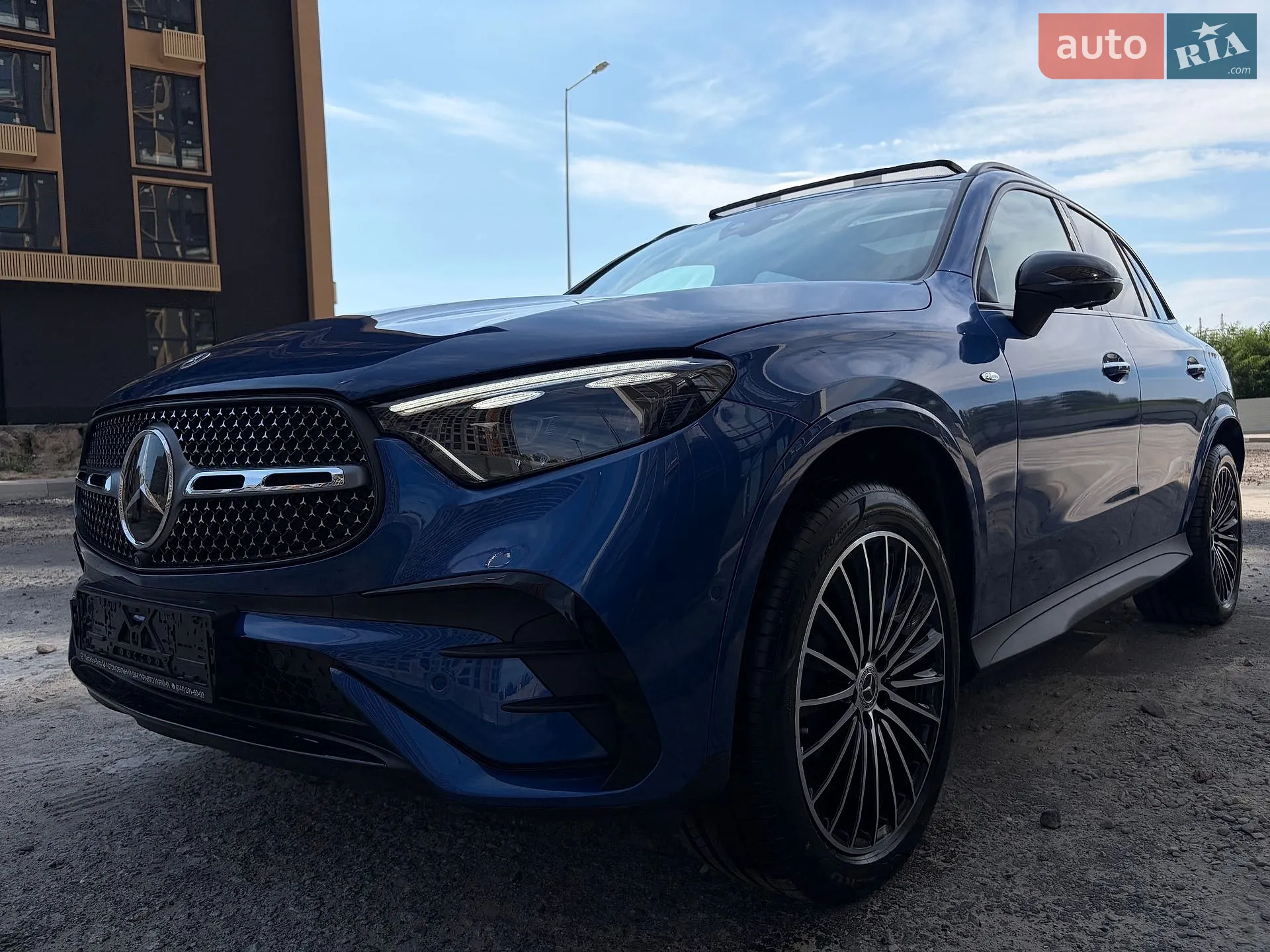 2025 Mercedes-Benz GLC - мініатюра 49