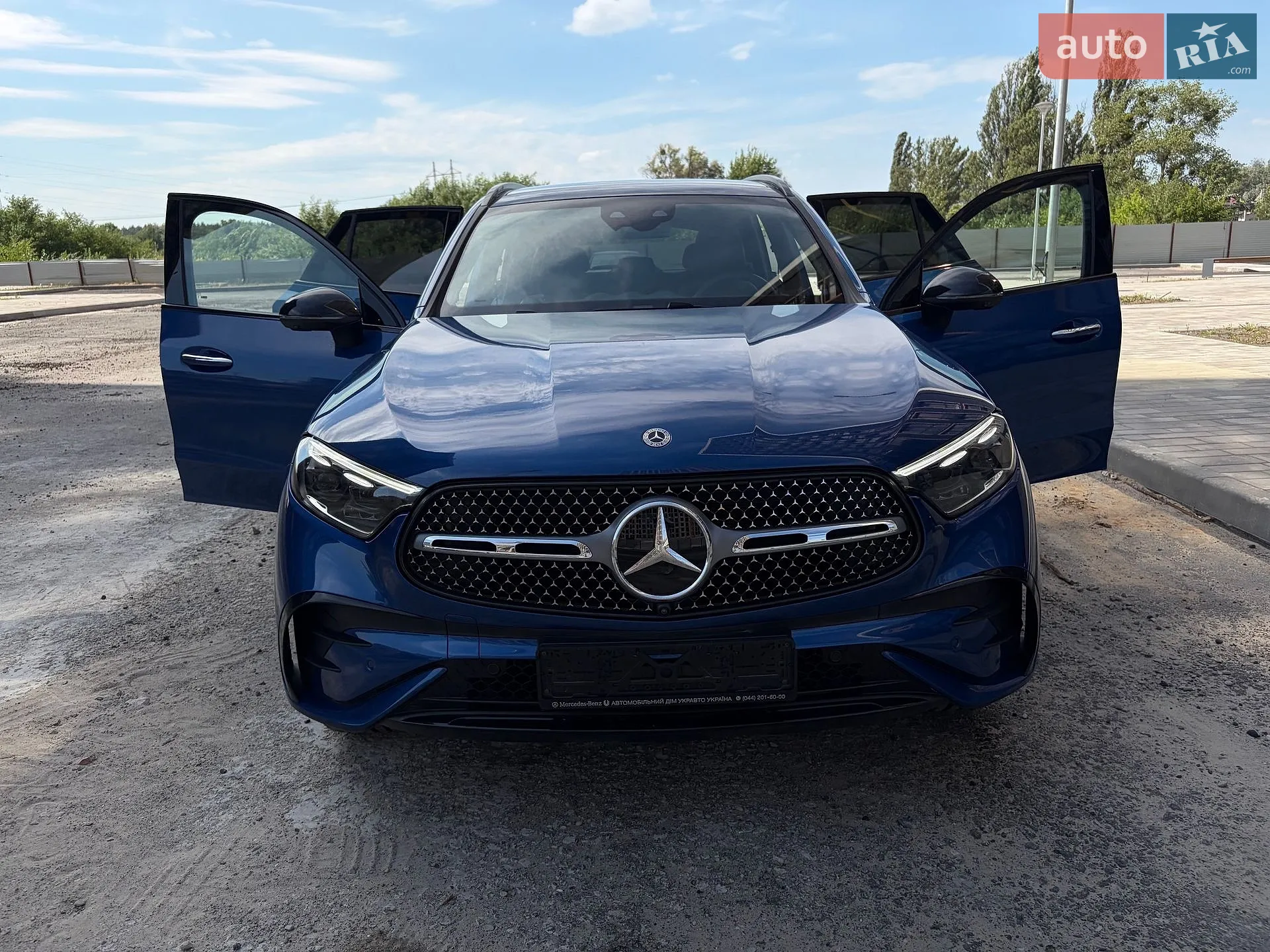 2025 Mercedes-Benz GLC - мініатюра 146
