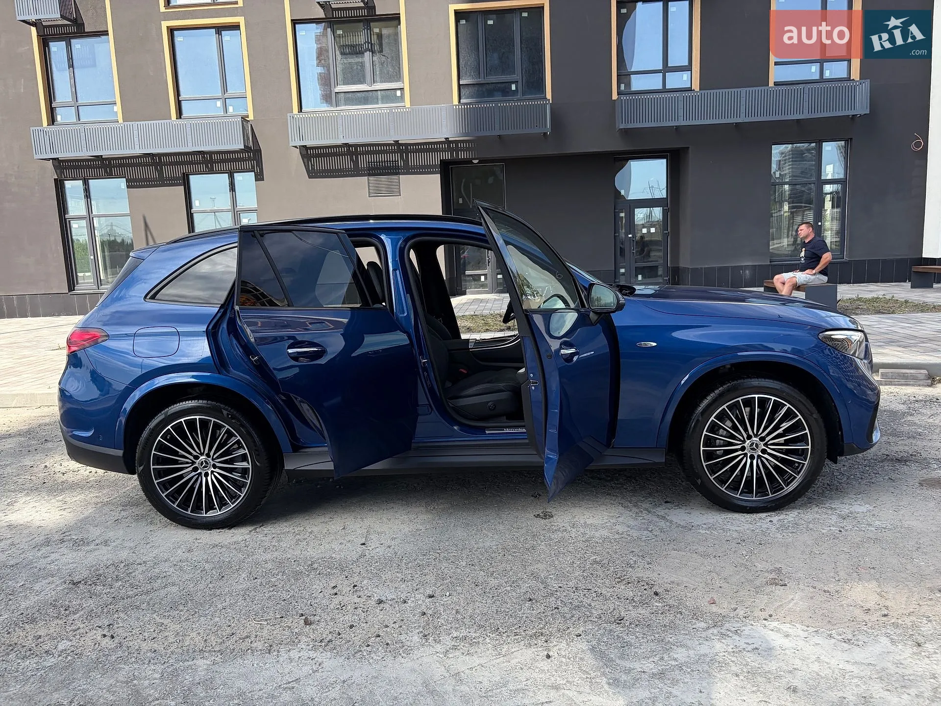 2025 Mercedes-Benz GLC - мініатюра 173