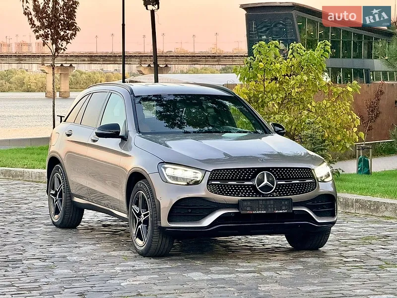 Mercedes-Benz GLC-Class 2020