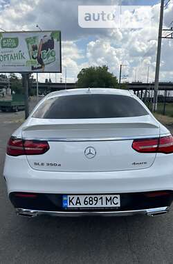 Позашляховик / Кросовер Mercedes-Benz GLE-Class Coupe 2016 в Києві
