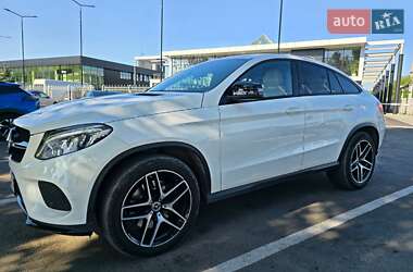 Внедорожник / Кроссовер Mercedes-Benz GLE-Class Coupe 2017 в 