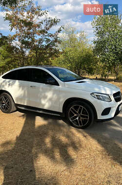 Внедорожник / Кроссовер Mercedes-Benz GLE-Class Coupe 2017 в 