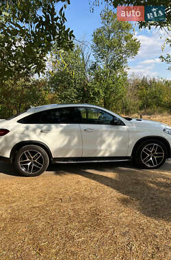 Внедорожник / Кроссовер Mercedes-Benz GLE-Class Coupe 2017 в 