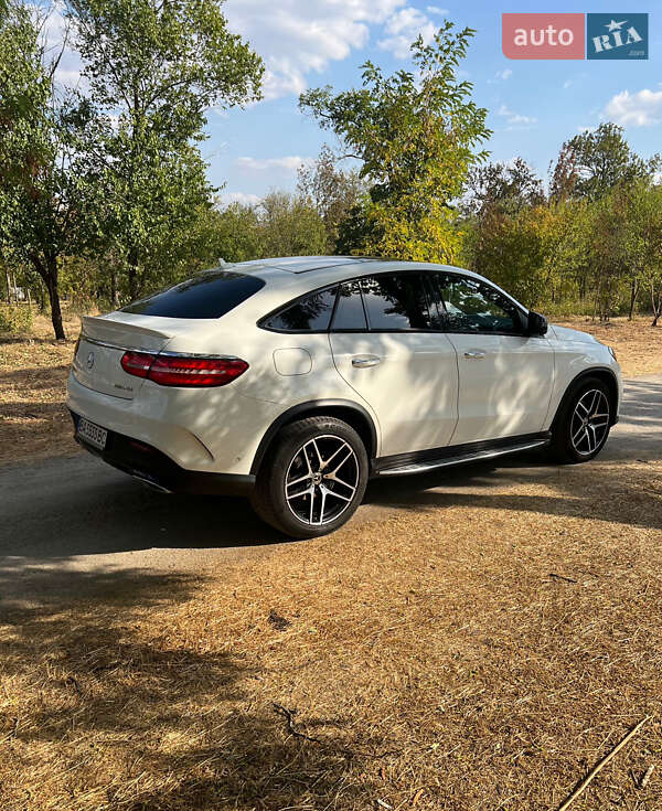Внедорожник / Кроссовер Mercedes-Benz GLE-Class Coupe 2017 в Кропивницком фото 12 Внедорожник / Кроссовер Mercedes-Benz GLE-Class Coupe 2017 в Кропивницком