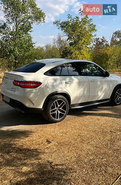 Внедорожник / Кроссовер Mercedes-Benz GLE-Class Coupe 2017 в 