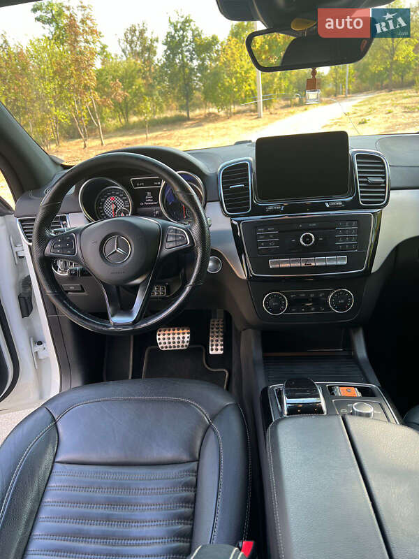Внедорожник / Кроссовер Mercedes-Benz GLE-Class Coupe 2017 в Кропивницком фото 27 Внедорожник / Кроссовер Mercedes-Benz GLE-Class Coupe 2017 в Кропивницком
