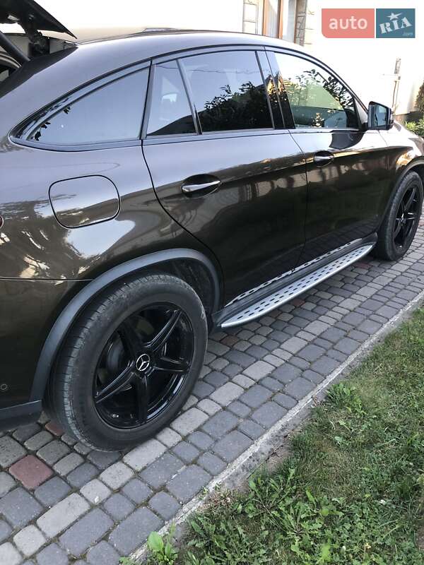 Внедорожник / Кроссовер Mercedes-Benz GLE-Class Coupe 2015 в Калуше