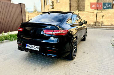 Позашляховик / Кросовер Mercedes-Benz GLE-Class Coupe 2017 в 