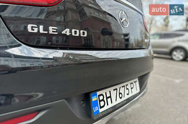 Позашляховик / Кросовер Mercedes-Benz GLE-Class Coupe 2015 в 